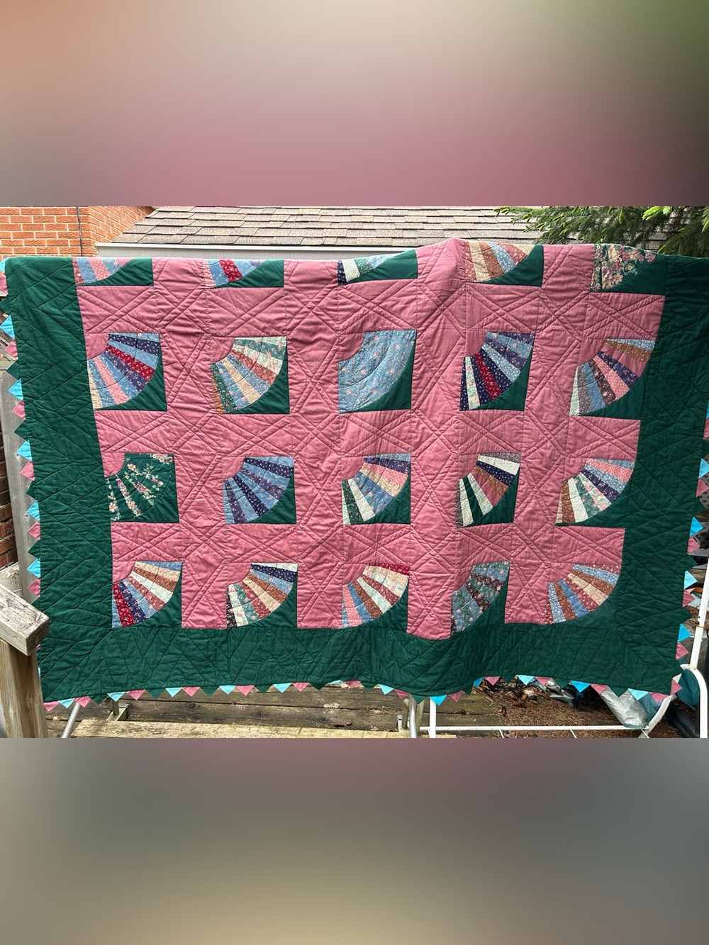 Vintage homemade Fan Patchwork hand sewn Quilt 82”x94”